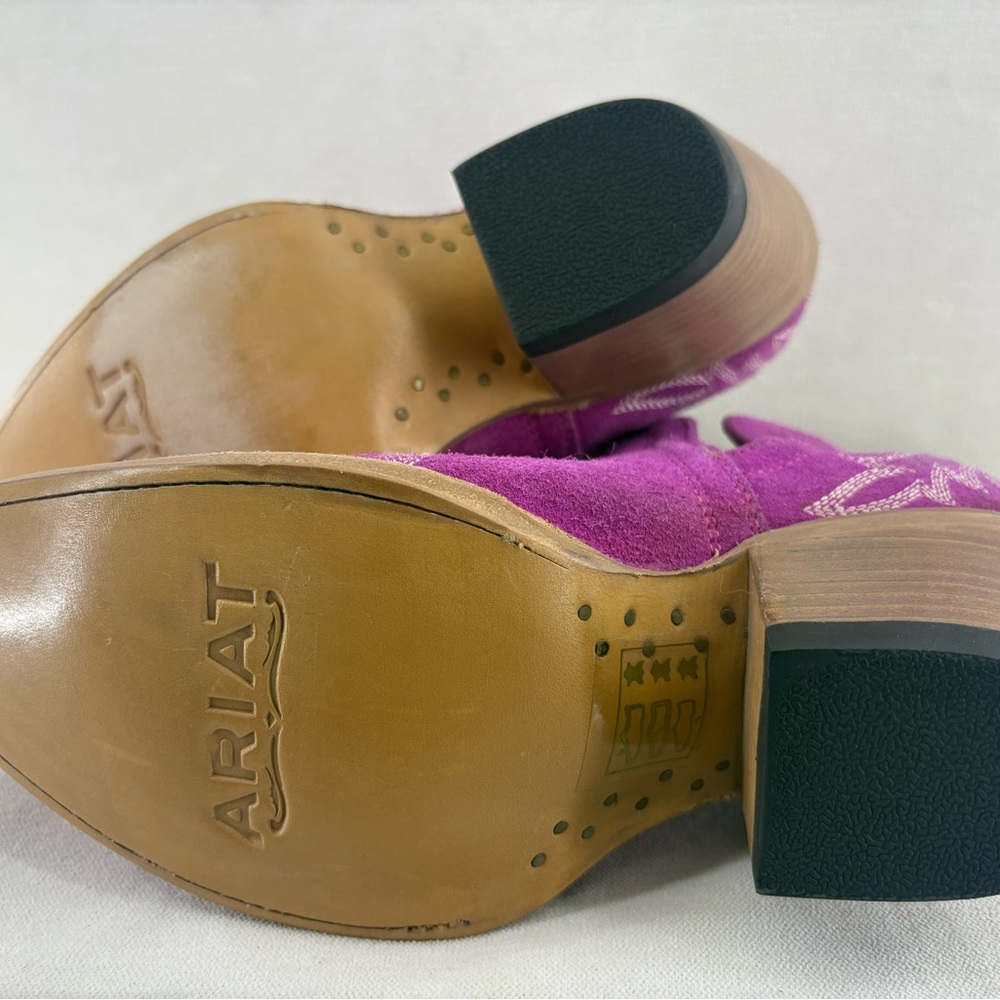 Ariat Dixon Women's Fuchsia Ankle Booties size 6.5M NIB - Picture 9 of 9